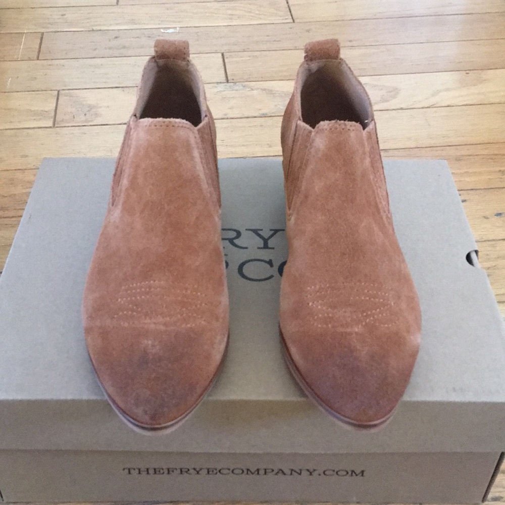 FRYE tan ankle boots